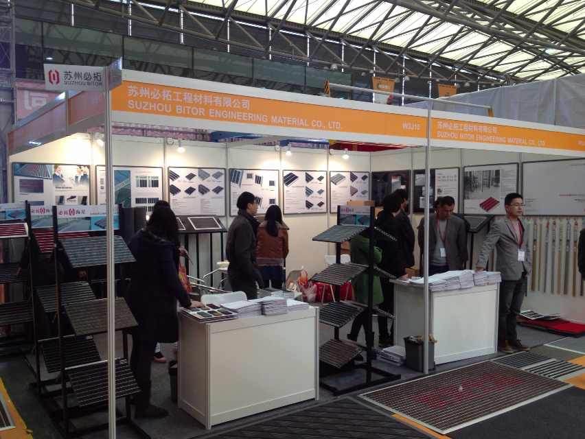 2013.3.26 we exhibited in Domotex Shanghai from 3.26 to 3.28