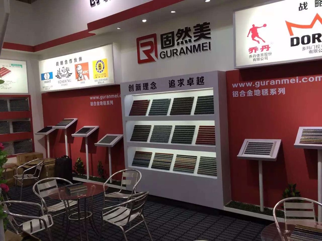 2016.3.24 we exhibited in Domotex Shanghai